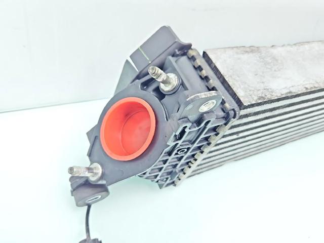 Chłodnica intercoolera SH0113565A MAZDA