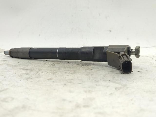 Wtryskiwacz paliwa SH0113H50 MAZDA