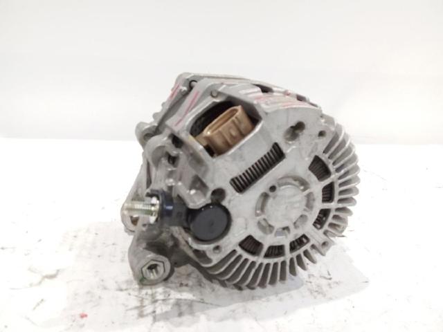 Alternator SH0118300 Mazda