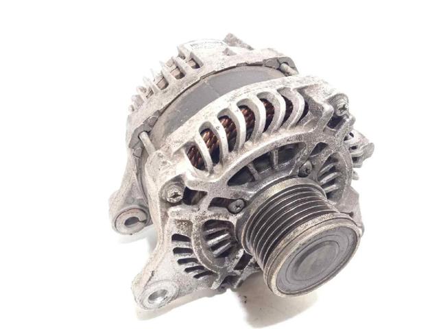 Alternator SH0118300 Mazda