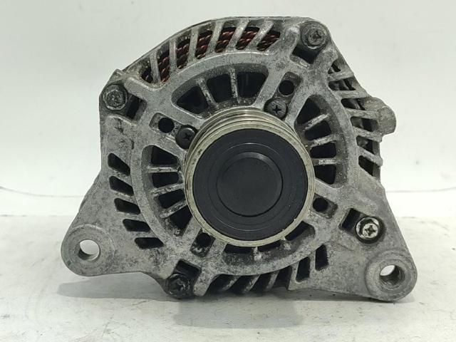 Alternator SH0118300A MAZDA