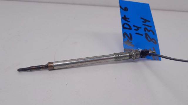 Świeca żarowa SH0118601 MAZDA