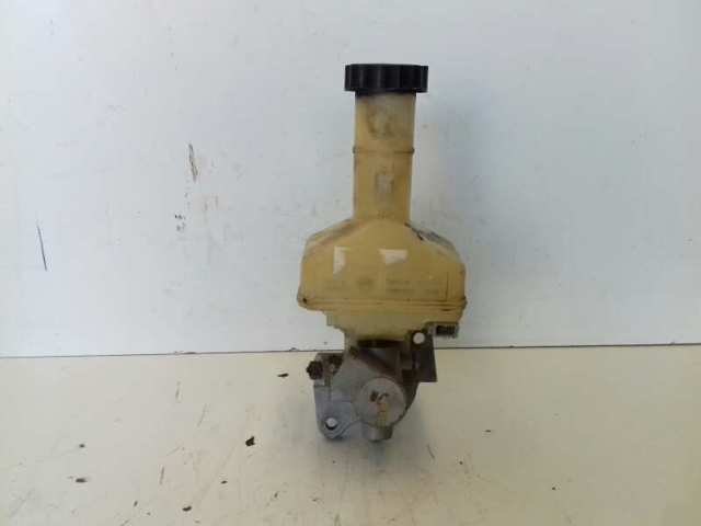 Główny cylinder hamulców Rover 75 RJ
