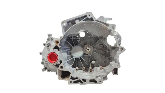 Mechaniczna skrzynia biegów w komplecie SND VAG