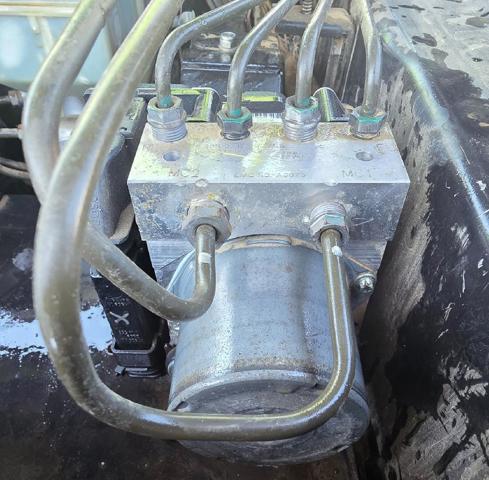 SRB500174 Land Rover