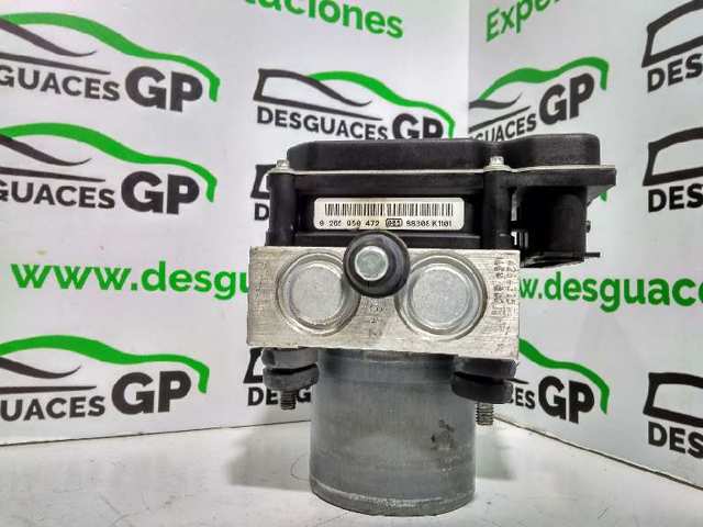 SRB500174 Land Rover