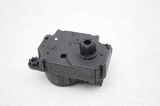 T1026036F Renault (RVI)