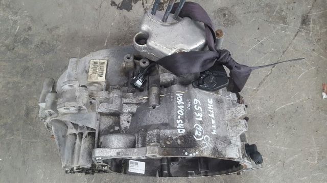 Mechaniczna skrzynia biegów w komplecie T136173 VOLVO