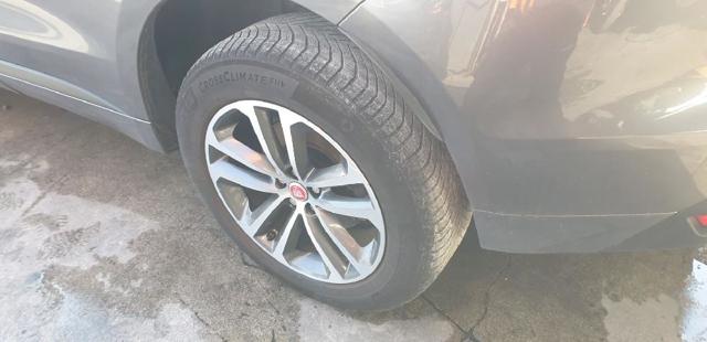 Zacisk hamulcowy tylny prawy Land Rover Range Rover L560