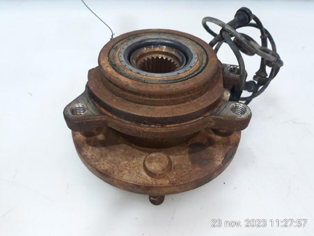 Piasta przednia TAY100060 LAND ROVER