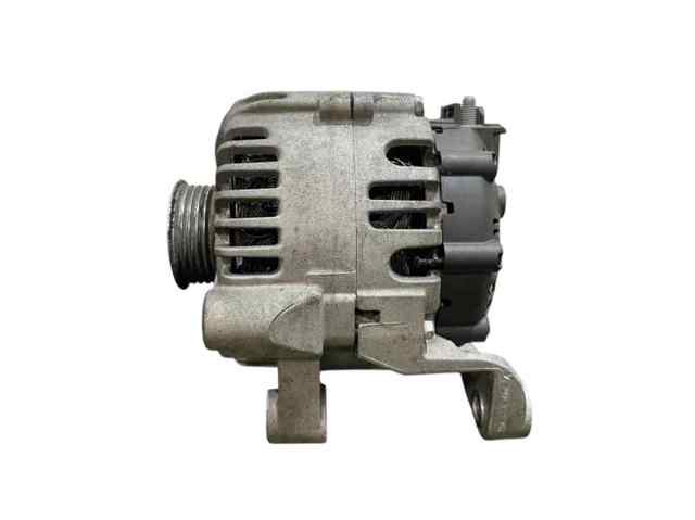 Alternator TG15C200 TOYOTA