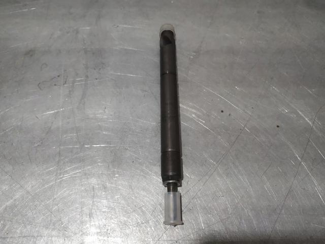 Wtryskiwacz paliwa TJBB02201D FORD