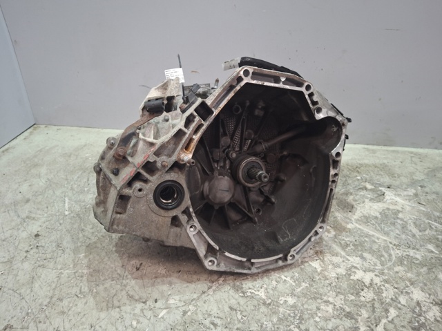 Mechaniczna skrzynia biegów w komplecie TL4043 RENAULT