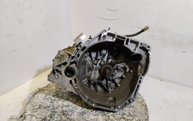 Mechaniczna skrzynia biegów w komplecie TL4087 RENAULT