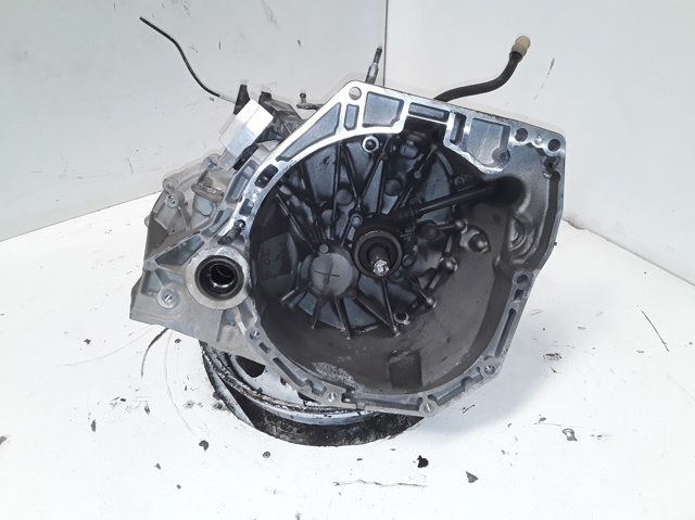 Mechaniczna skrzynia biegów w komplecie TL4087 RENAULT