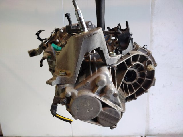 Mechaniczna skrzynia biegów w komplecie TL4126 NISSAN