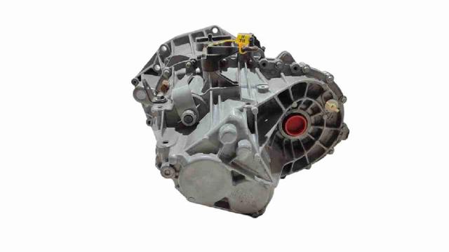 Mechaniczna skrzynia biegów w komplecie TL4126 NISSAN