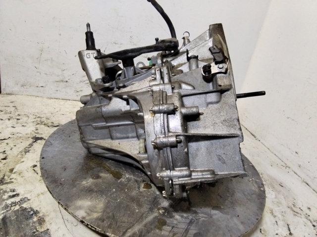 Mechaniczna skrzynia biegów w komplecie TL4352 RENAULT