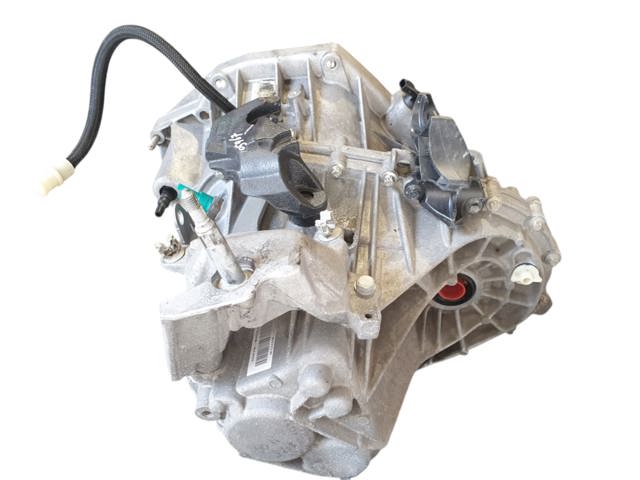 Mechaniczna skrzynia biegów w komplecie TL4A045 RENAULT