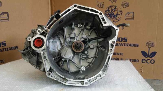 Mechaniczna skrzynia biegów w komplecie TL4A045 RENAULT