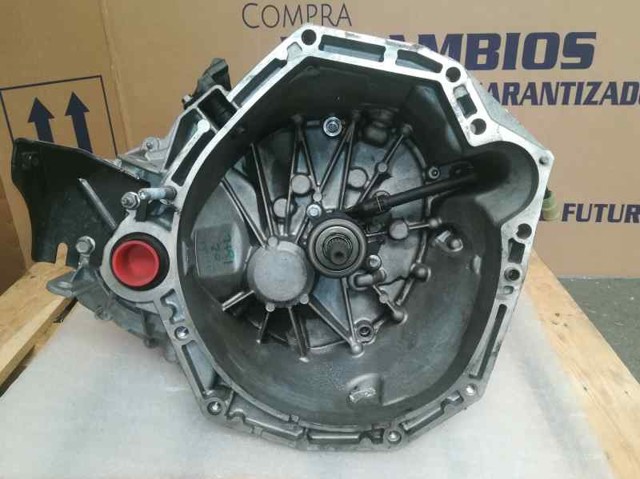Mechaniczna skrzynia biegów w komplecie TL4A045 RENAULT