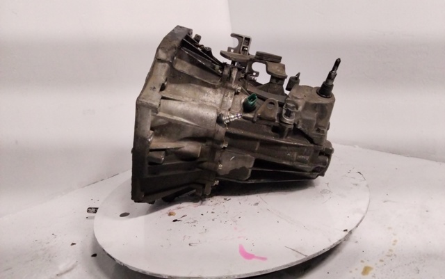 Mechaniczna skrzynia biegów w komplecie TL4K9S2 RENAULT
