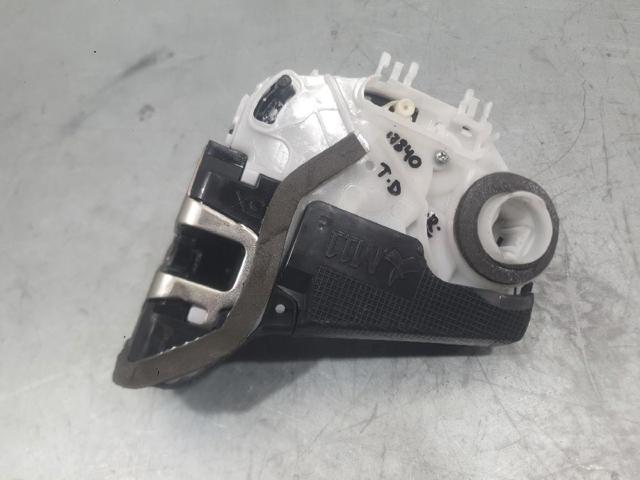 Zamek drzwi tylnych prawych V5114110 TOYOTA
