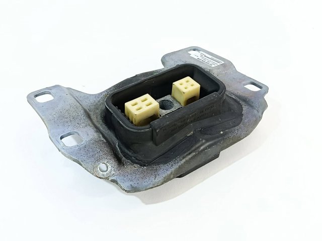 V617M121 Ford