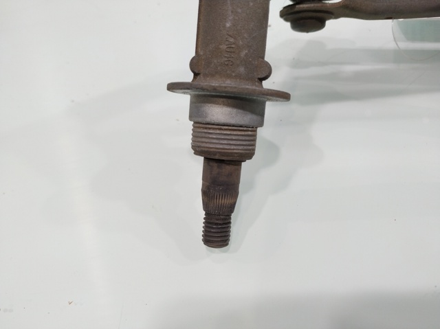 Mechanizm wycieraczek W000051914 IVECO
