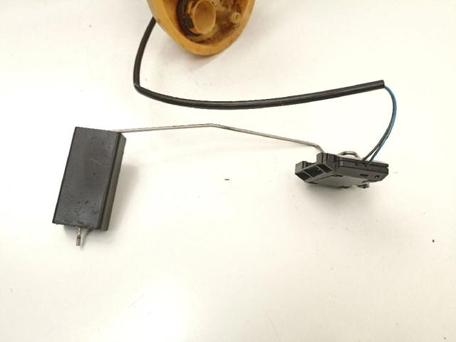 Moduł pompy paliwowej z czujnikiem poziomu paliwa Land Rover Discovery 3 LR3