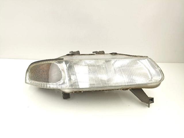 Reflektor prawy do Rover 400 RT