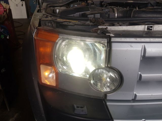 Reflektor prawy XBC500402 LAND ROVER