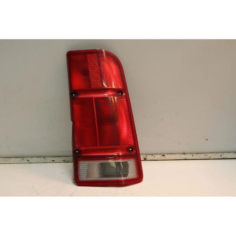 Kupić Lampa zespolona tylna prawa Land Rover Discovery II LJ ,LT w dobrej cenie