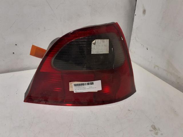 Lampa tylna Rover 200