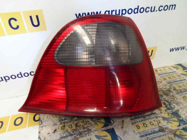Lampa tylna Rover 200
