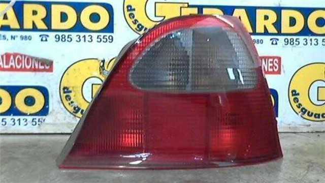 Lampa tylna Rover 200