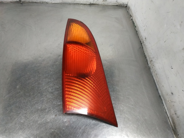 Lampa zespolona tylna lewa XS4113405A FORD