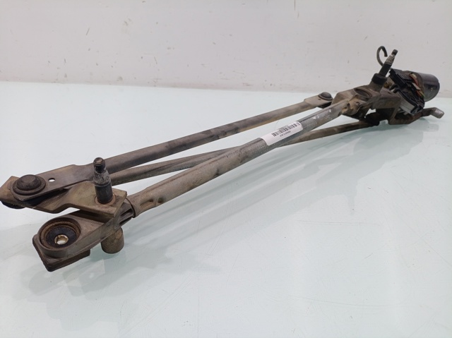 Silniczek wycieraczki szyby przedniej XS4117508BB FORD