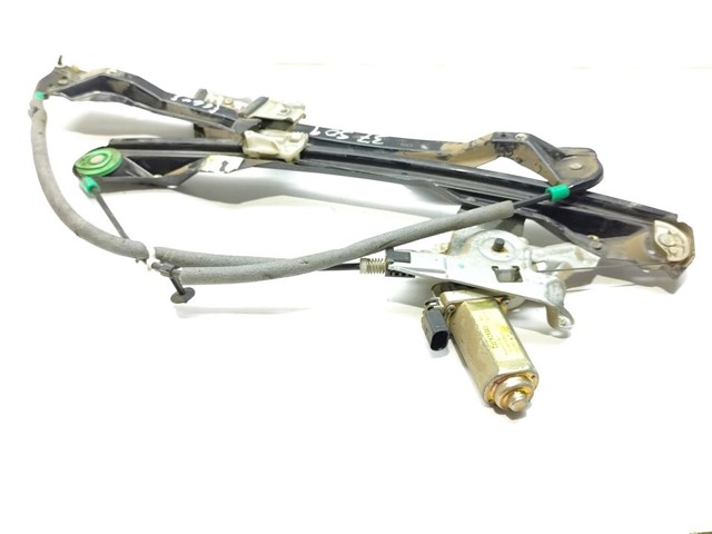 Mechanizm podnoszenia szyby drzwi przednich prawych XS41A23200BY FORD