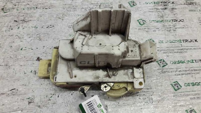 Zamek drzwi tylnych prawych XS41A26412CF FORD