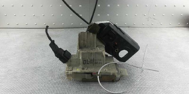 Zamek drzwi tylnych lewych XS41A26413CG FORD