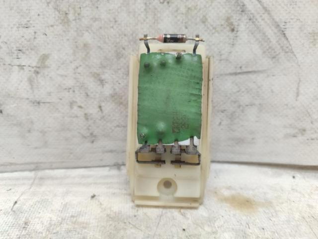 XS4H18B647AA Ford