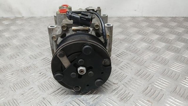 Sprężarka klimatyzacji XS4H19D629AB FORD