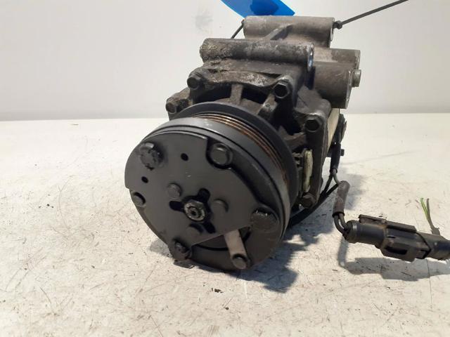 XS4H19D629AD Ford
