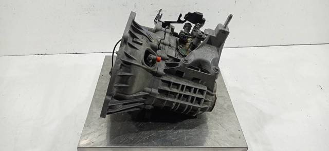 Mechaniczna skrzynia biegów w komplecie XS4R7F097 FORD