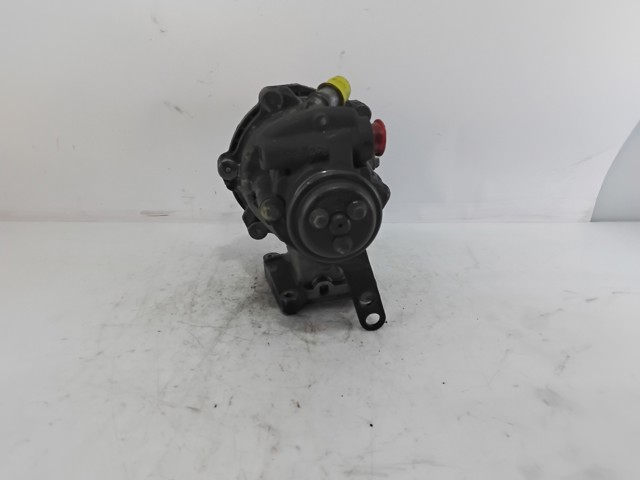 Pompa wspomagania hydraulicznego kierownicy XS713A674BD FORD