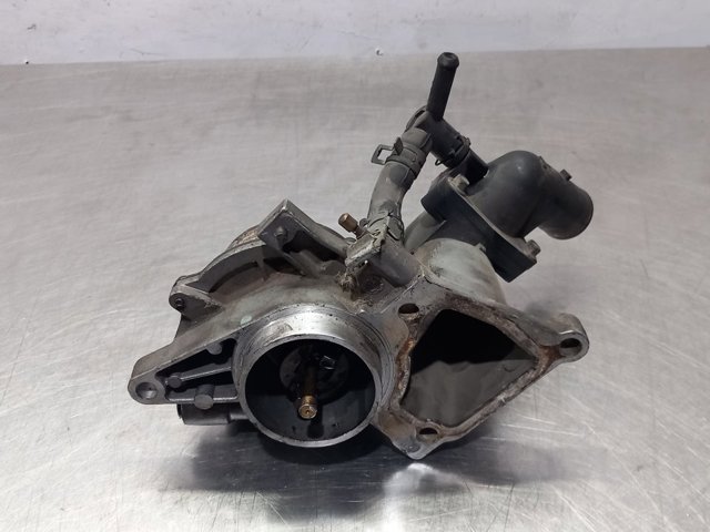 XS7Q2A451BH Ford