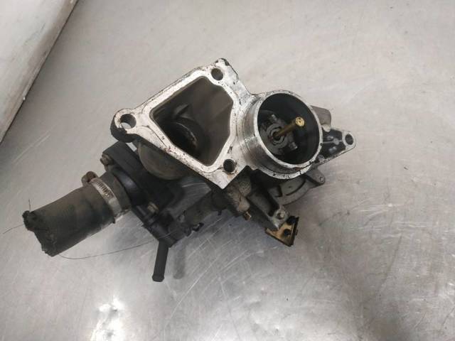 XS7Q2A451BH Ford