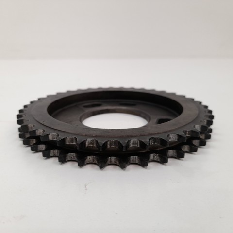 Koło zębatewalcowe wałka rozrządu silnika Ford Mondeo 3 B4Y