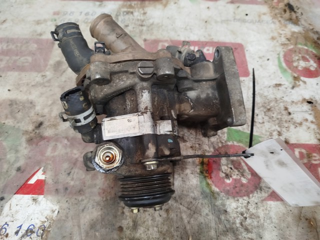 XS7Q8A578 Ford